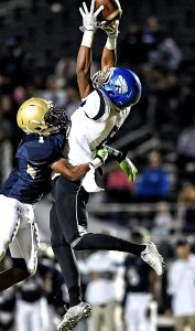 Stephenson's Khalil Newton (8) pulls in a touchdown catch against Dacula. Stephenson takes on No. 1 Valdosta in Sweet 16 Class 6A state playoffs. (Photo courtesy of Unforgettable Moments -- Bruce James)